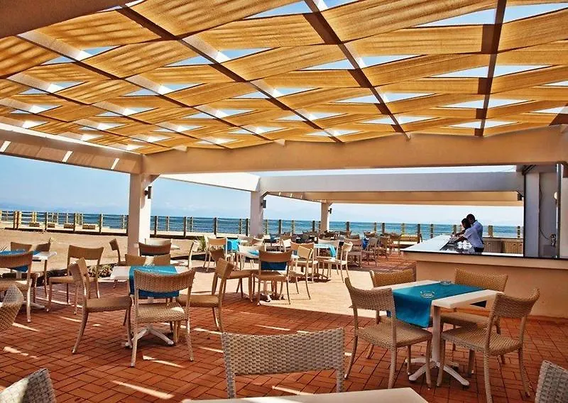 Maxima Paradise Resort Ozdere Hotel