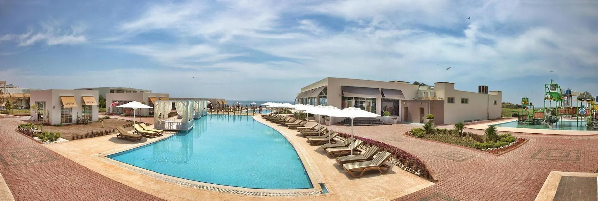 Maxima Paradise Resort Ozdere Hotel